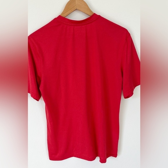 Champion Vapor Shirt, Size Medium - Picture 2 of 3